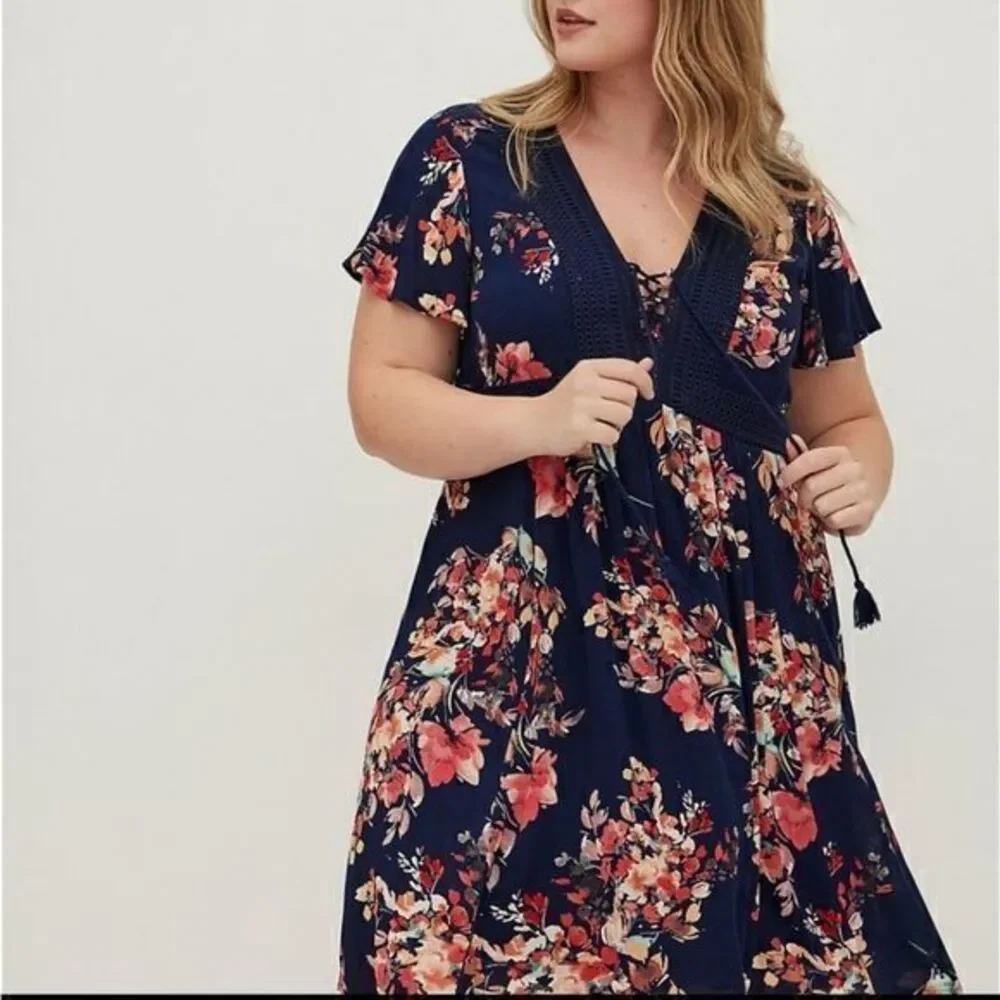 Torrid Navy Gauze Short Sleeve Skater Dress with Lace‎ Collar Detail and Pockets - Picture 2 of 10
